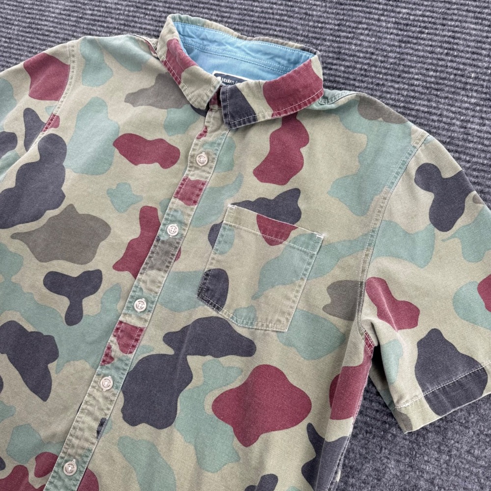 Modern Amusement Men's M Y2K Abstract Camo Button Up Shirt Green Red Blue